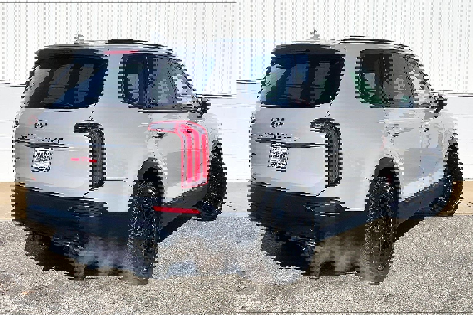 Used 2022 Kia Telluride EX w/ EX Premium Package image 17