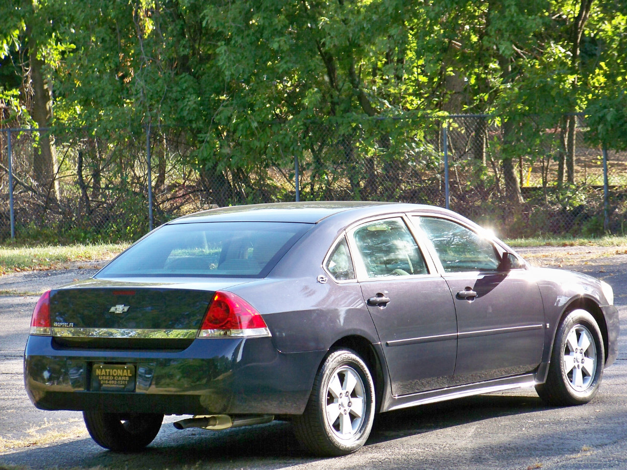 Used 2009 Chevrolet Impala LT image 6