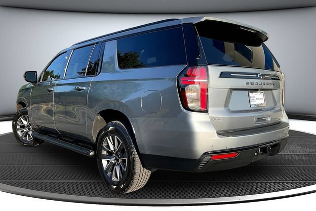 Used 2023 Chevrolet Suburban Z71 AWD/4WD image 7