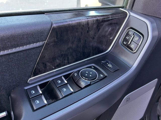 Used 2024 Ford F350 Lariat w/ Lariat Ultimate Package image 35