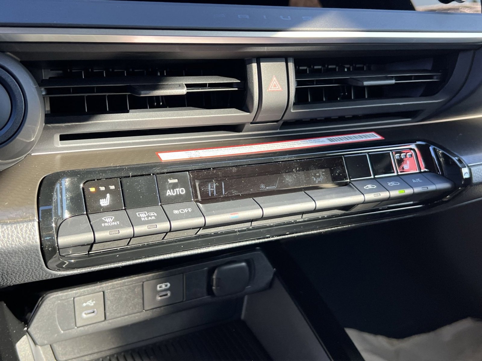 New 2026 Toyota Prius Plug-In Hybrid image 16