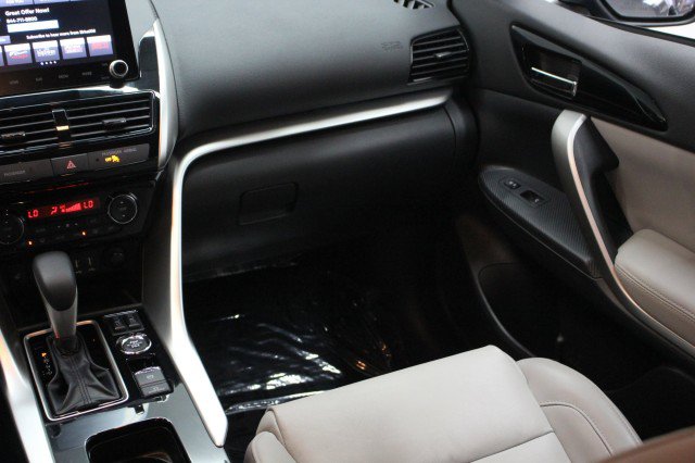 Used 2025 Mitsubishi Eclipse Cross SE image 26
