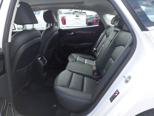 Used 2019 Kia Cadenza Technology FWD image 14