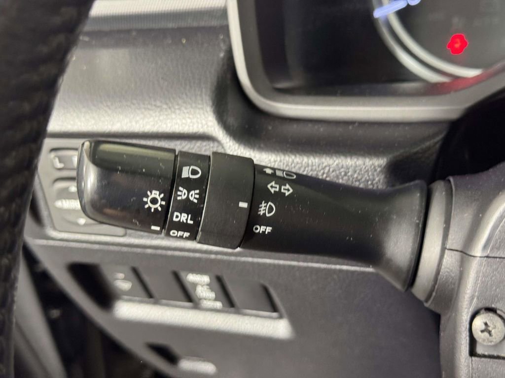Used 2018 Toyota 4Runner TRD Off-Road Premium AWD/4WD image 21