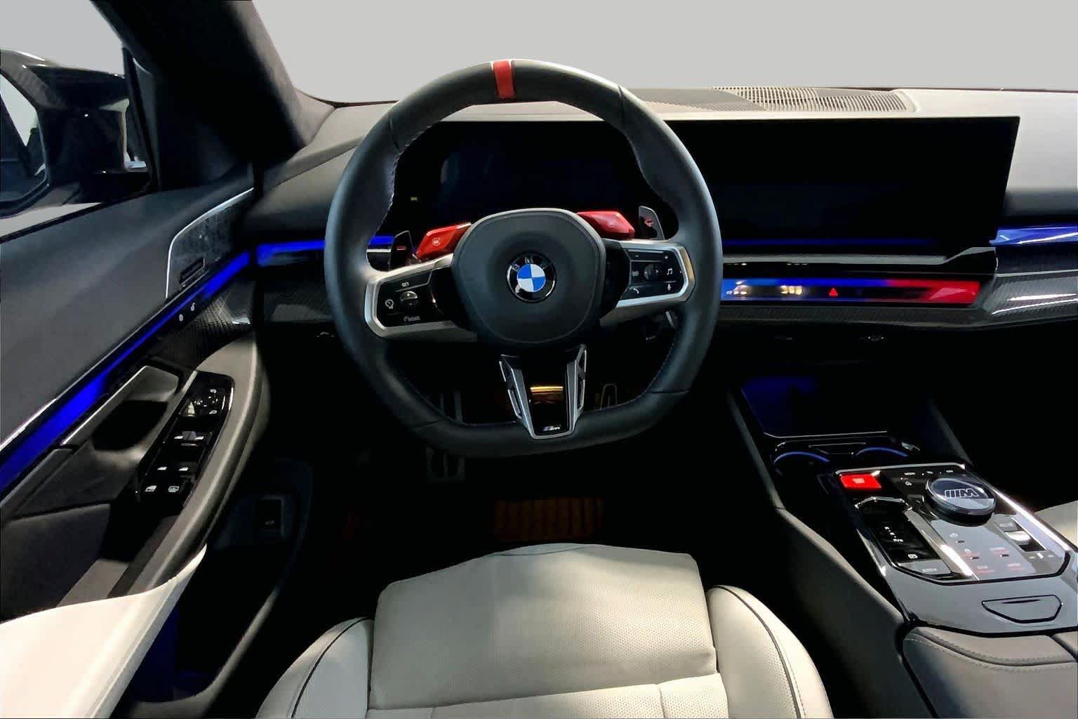 Used 2026 BMW M5 w/ Carbon Package AWD/4WD image 5