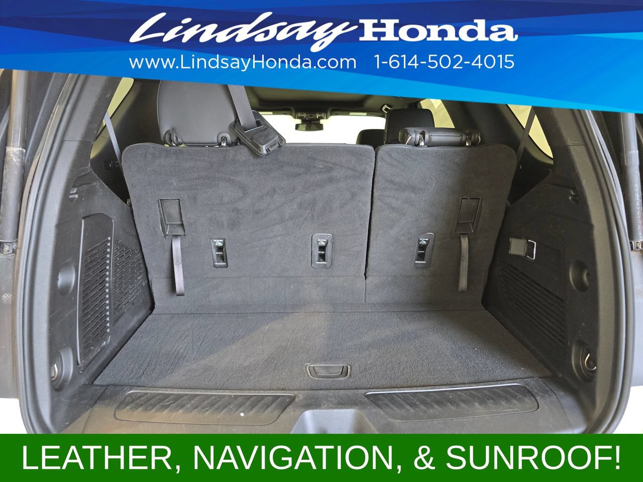 Used 2023 GMC Yukon SLT AWD/4WD image 7