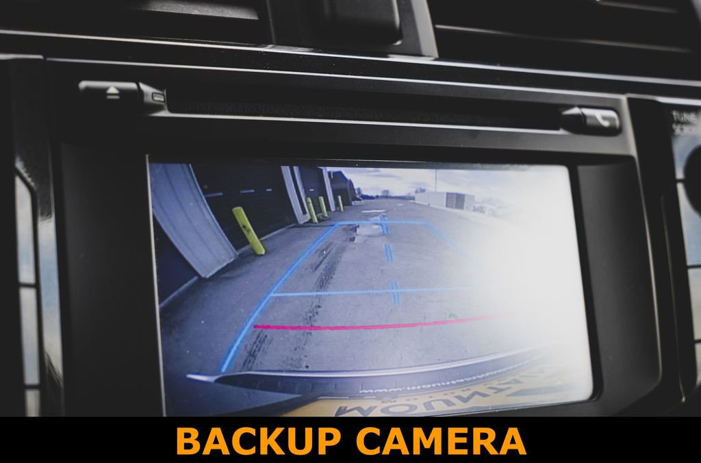 Used 2015 Toyota 4Runner Trail image 4