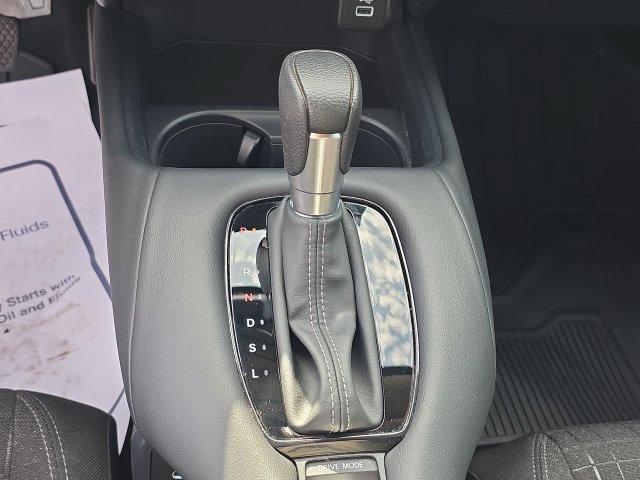 Used 2024 Honda HR-V LX image 26