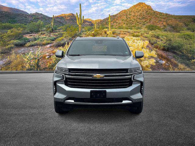 Used 2023 Chevrolet Suburban LT RWD image 5