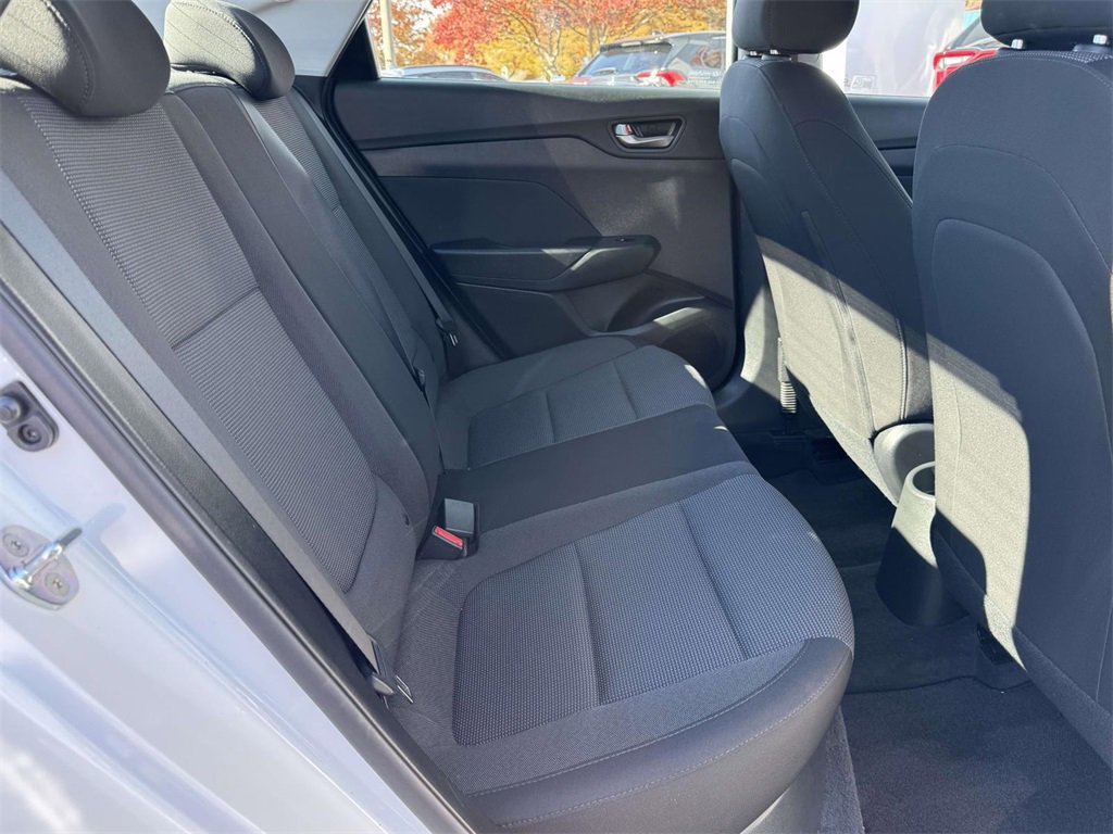 Used 2021 Hyundai Accent SE image 14
