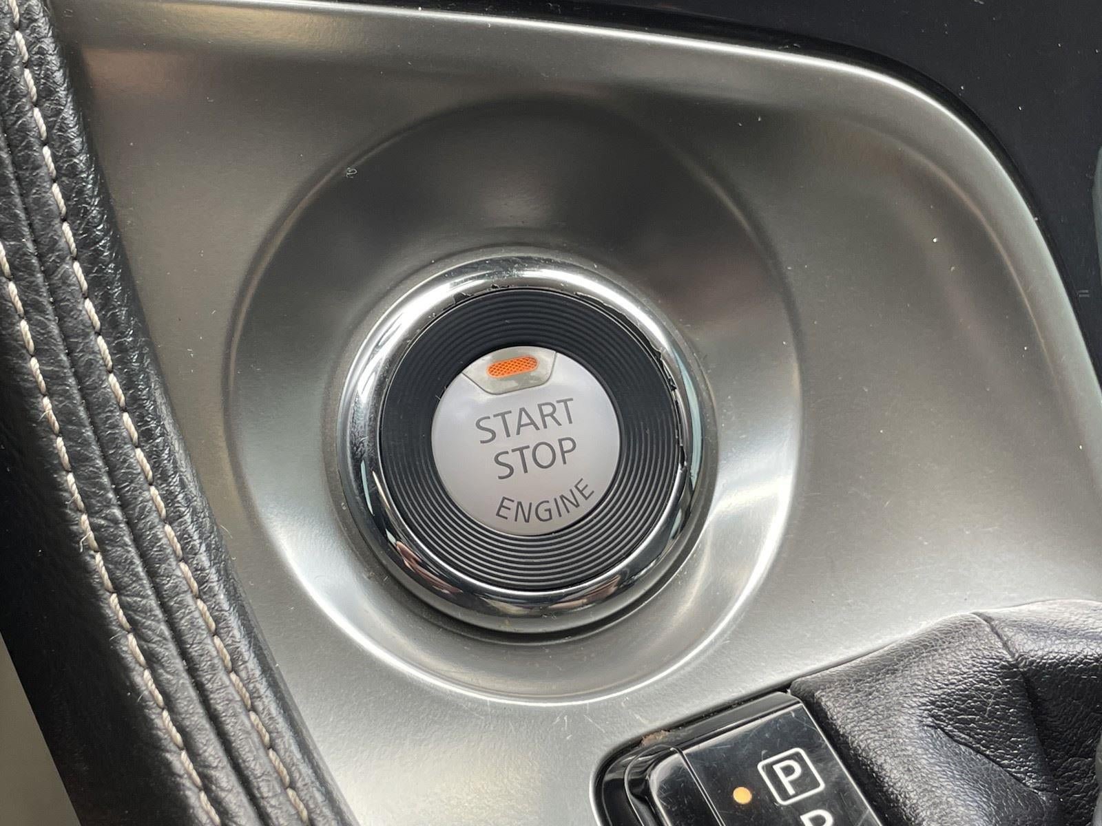 Used 2022 Nissan Maxima SV w/ Floor Mat Group FWD image 25