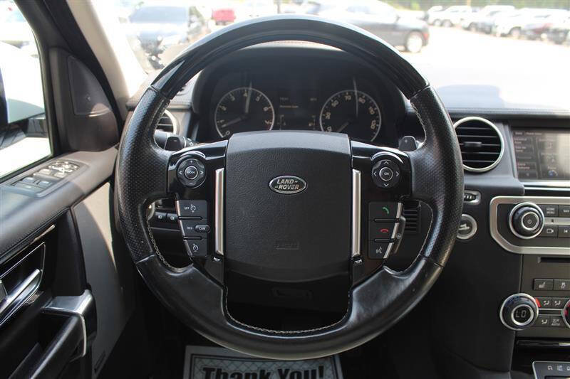 Used 2015 Land Rover LR4 HSE LUX AWD/4WD image 14