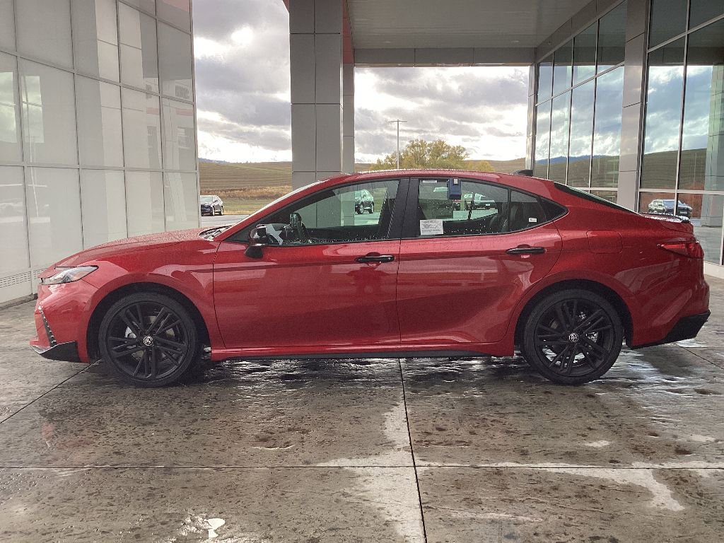 New 2026 Toyota Camry Hybrid image 5