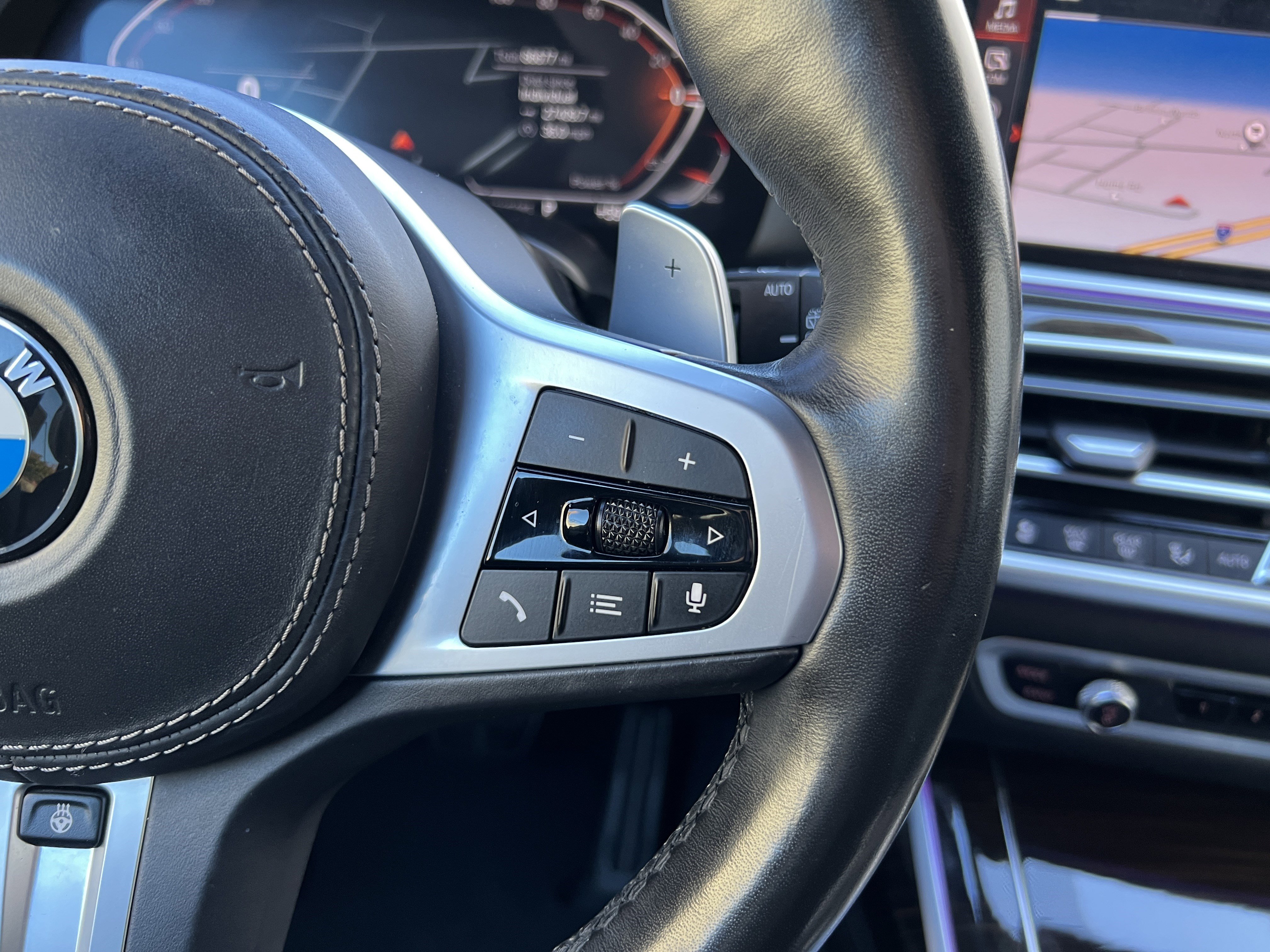 Used 2021 BMW X7 xDrive40i w/ M Sport Package image 33