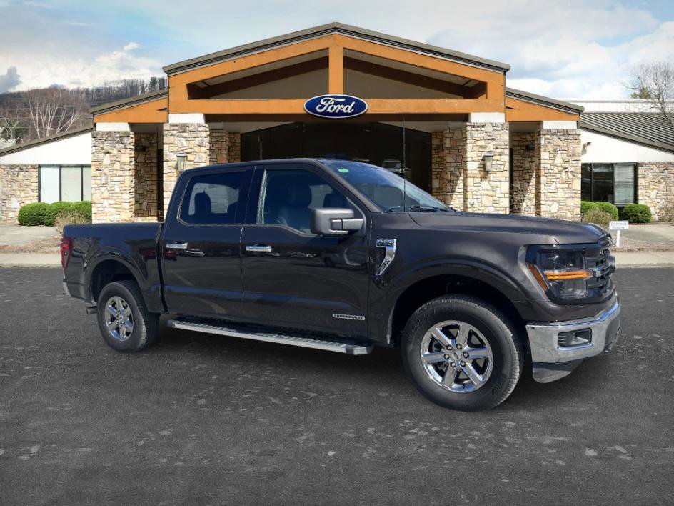 Used 2024 Ford F150 XLT w/ Mobile Office Package image 3