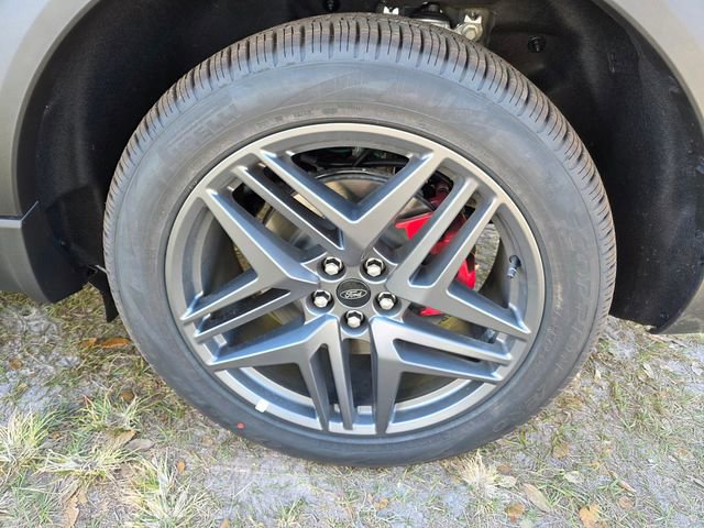 New 2026 Ford Explorer ST-Line w/ ST-Line Street Pack image 26