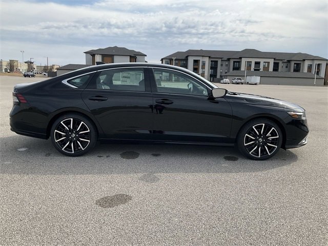 New 2026 Honda Accord Touring image 13