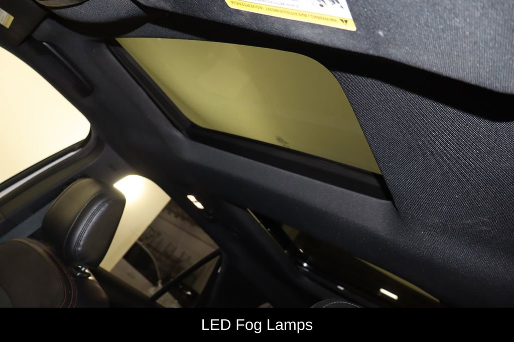 Used 2018 Ford Explorer XLT w/ Equipment Group 202A image 27