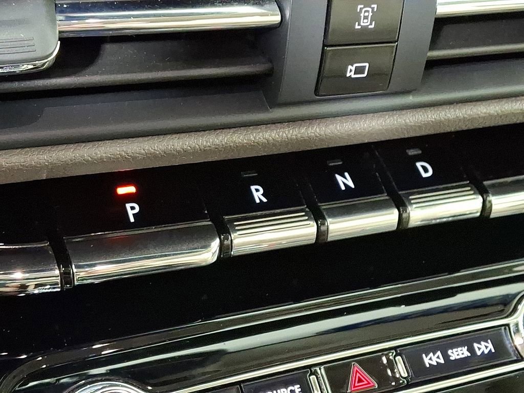 Used 2022 Lincoln Corsair AWD w/ Equipment Group 101A image 16