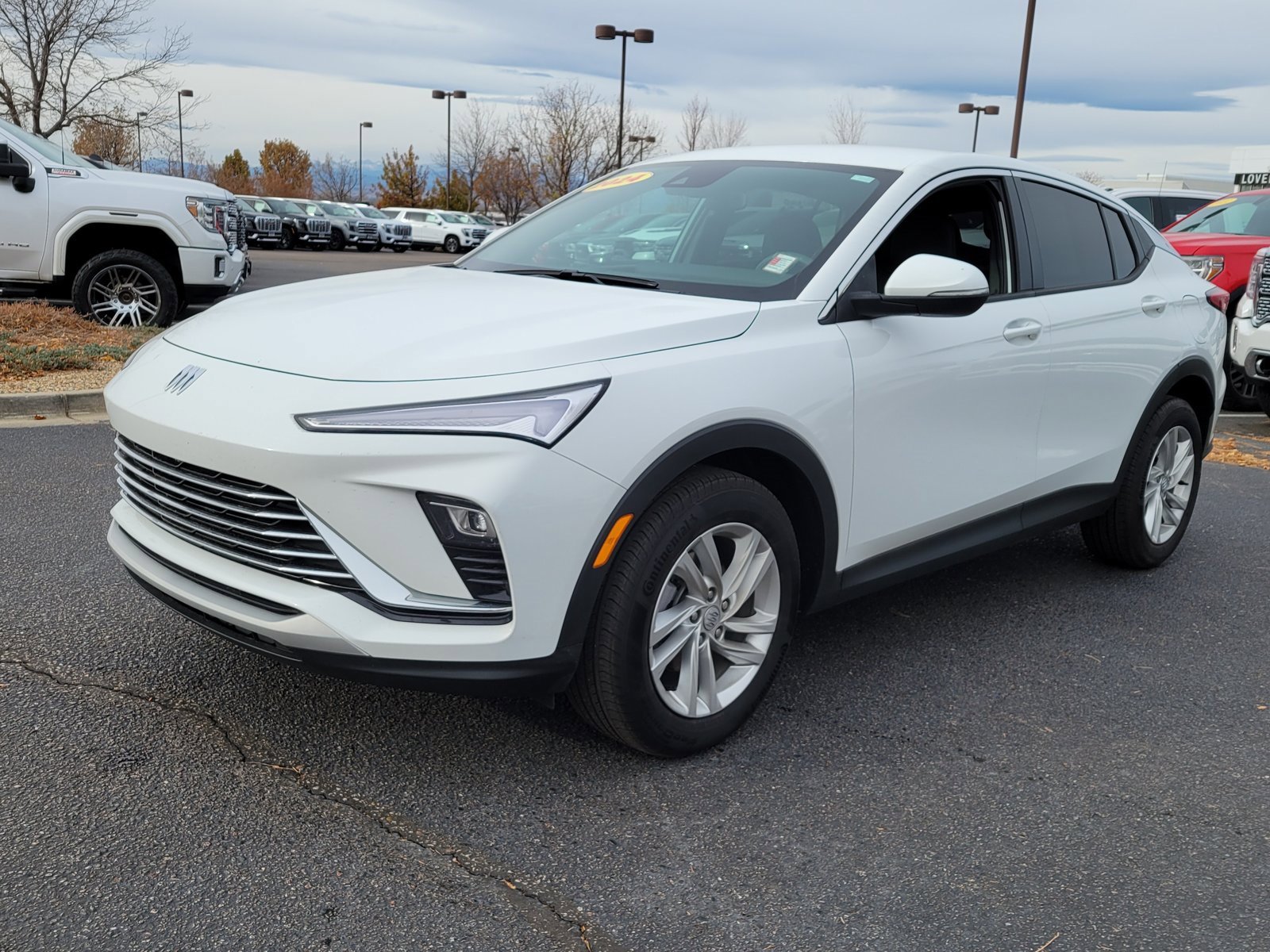 Used 2024 Buick Envista Preferred w/ Advanced Safety Package image 4