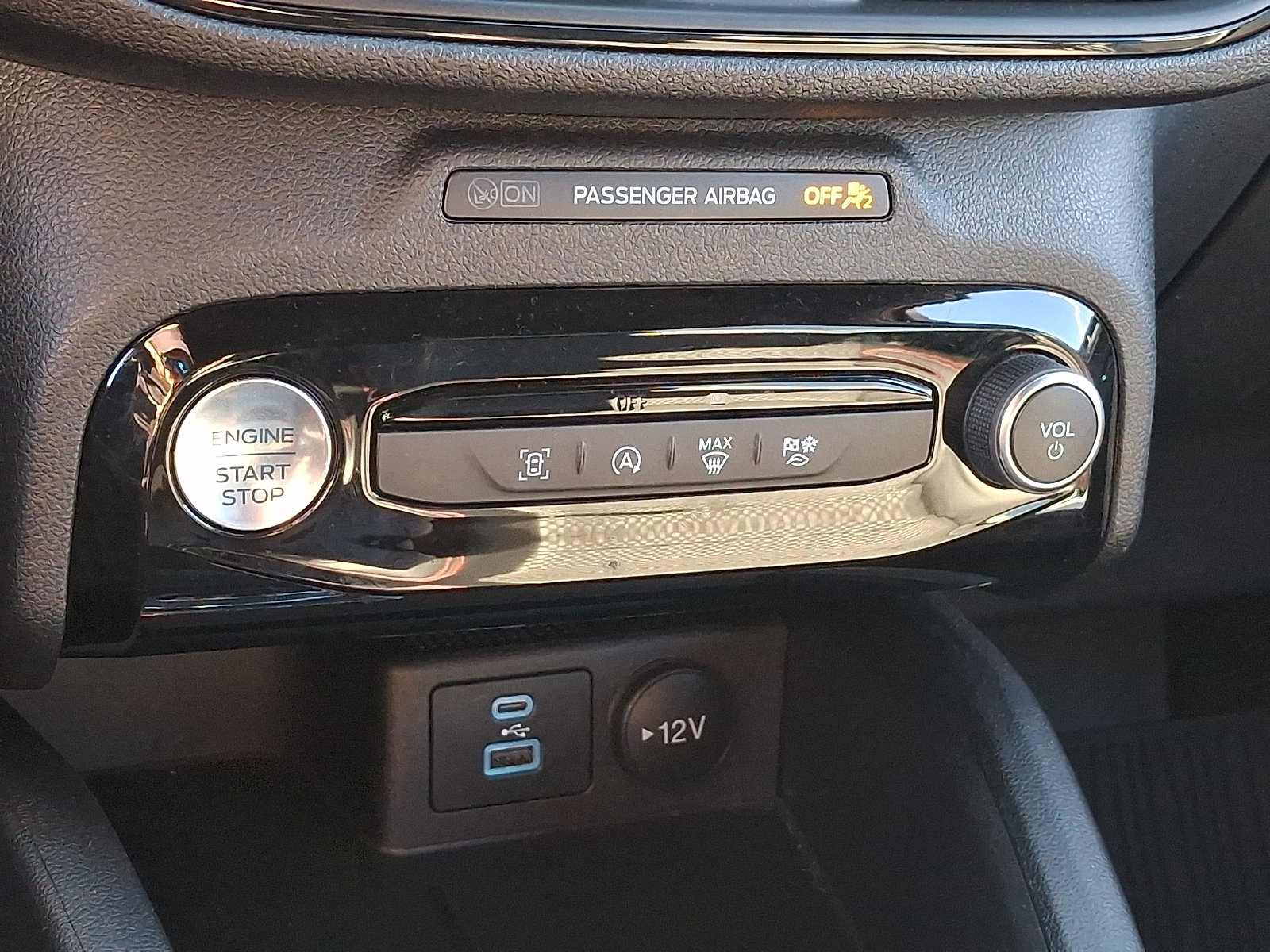 Used 2023 Ford Escape ST-Line w/ Tech Pack #1 AWD/4WD image 22