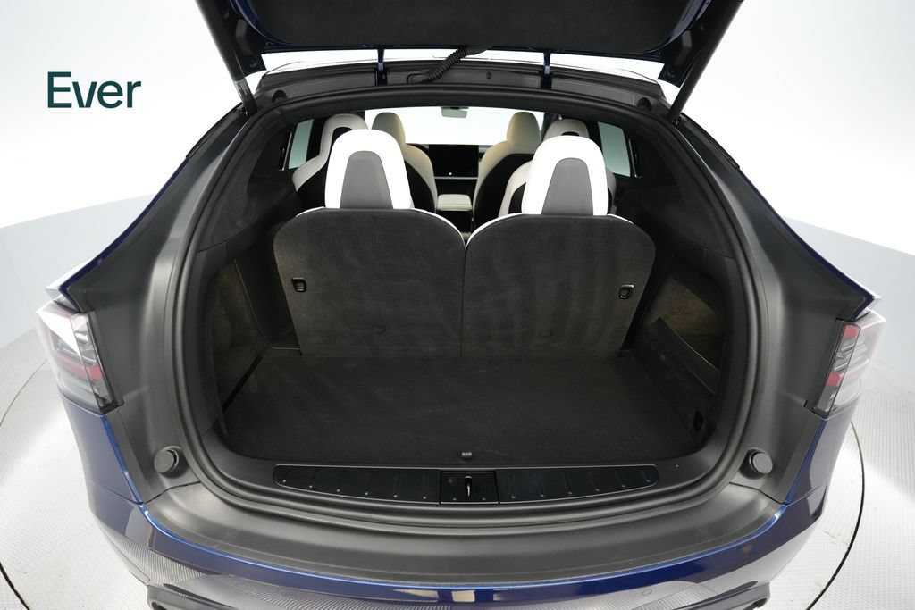 Used 2023 Tesla Model X AWD/4WD image 8