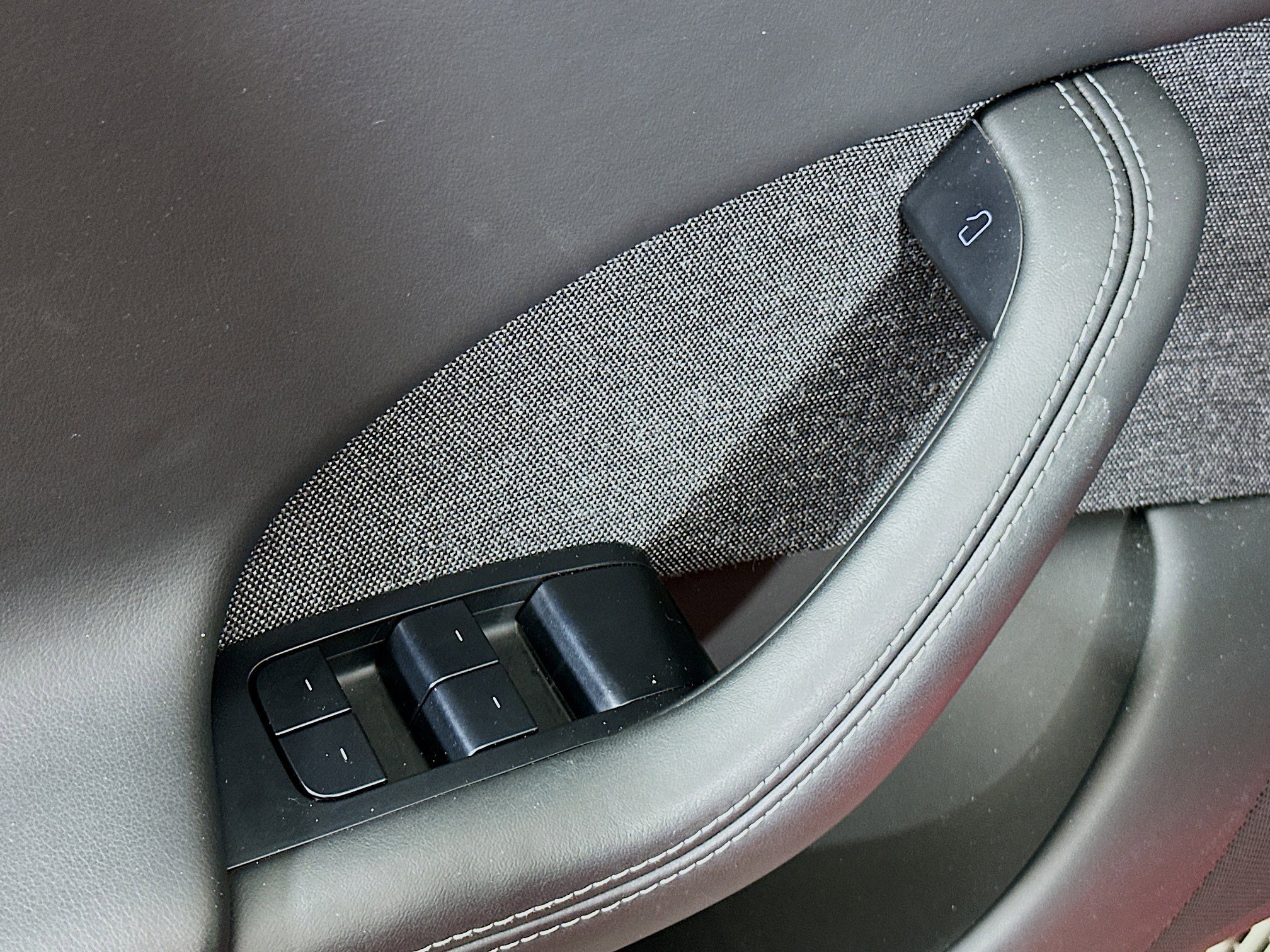 Used 2023 Tesla Model S AWD/4WD image 16