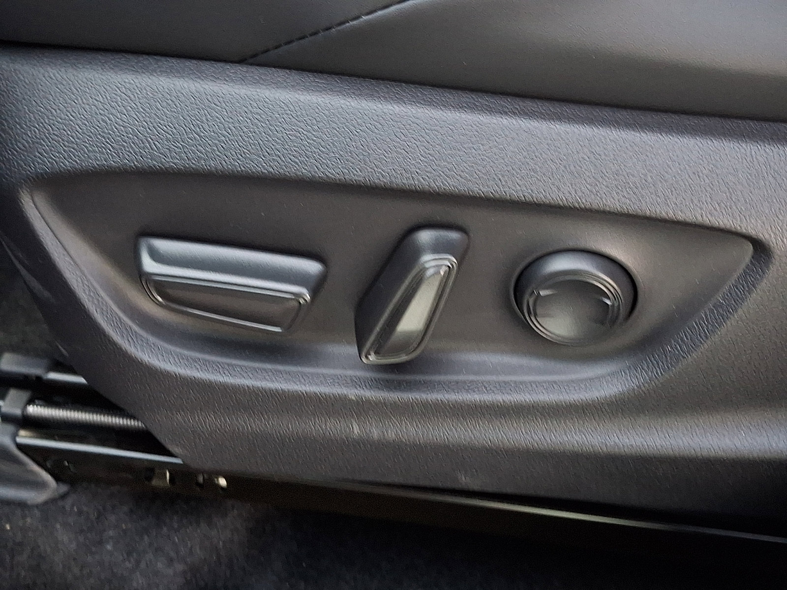 Used 2026 Toyota bZ image 27