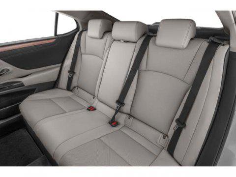 Certified 2024 Lexus ES 300h w/ Premium Package image 13