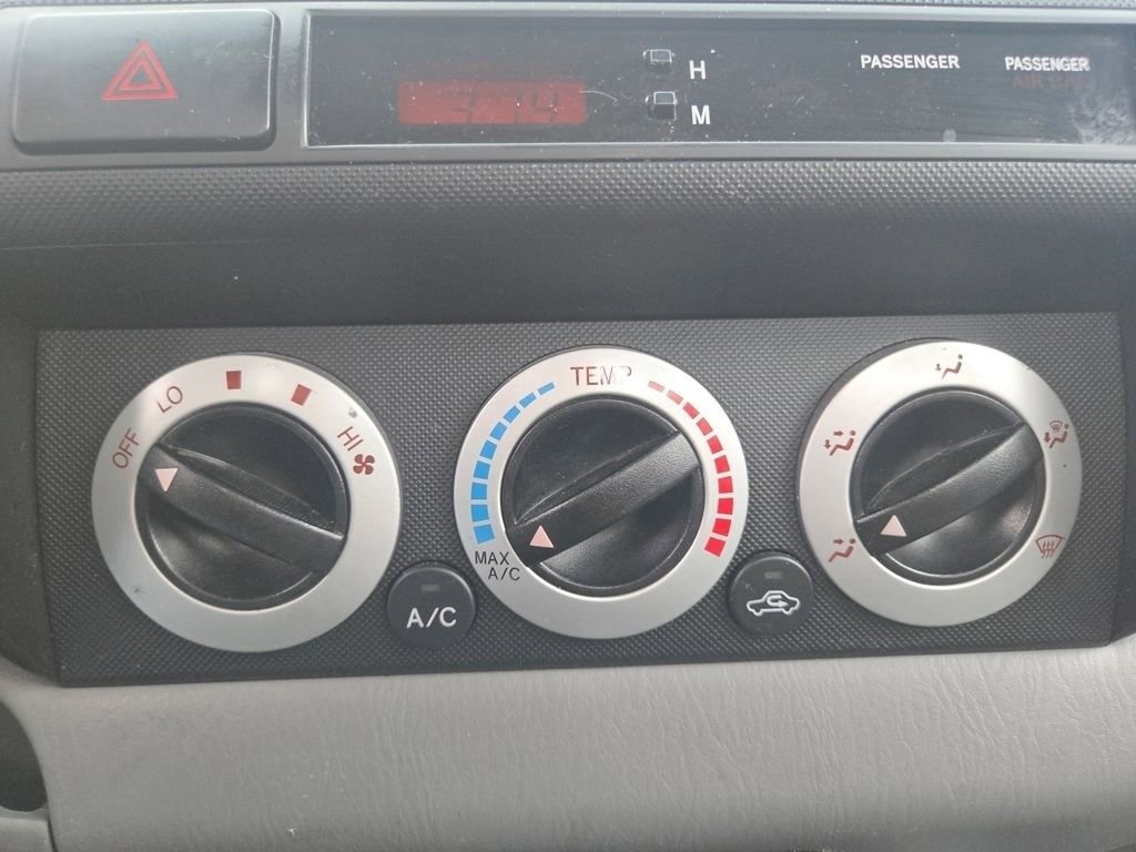 Used 2010 Toyota Tacoma 2WD Regular Cab image 26