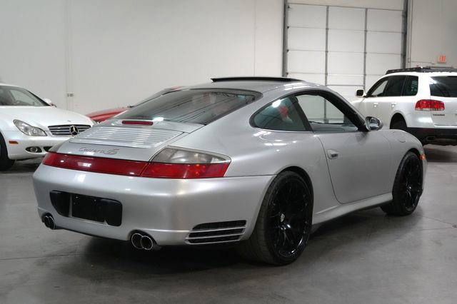 Used 2004 Porsche 911 Carrera image 6