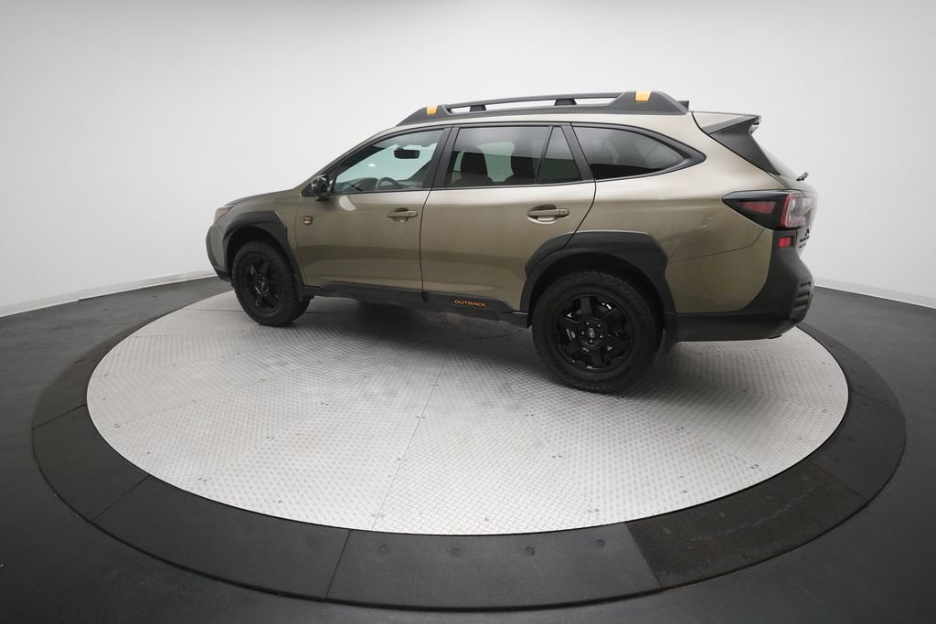 Used 2022 Subaru Outback Wilderness w/ Wilderness Package image 12