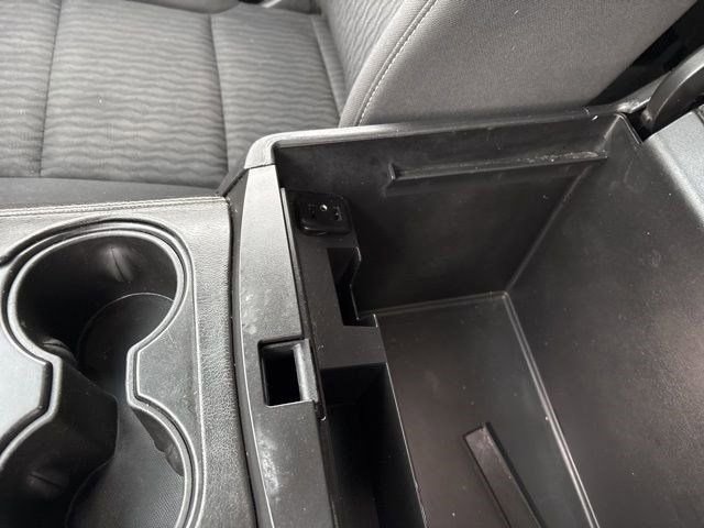 Used 2019 GMC Yukon SLE w/ SLE Value Package image 26