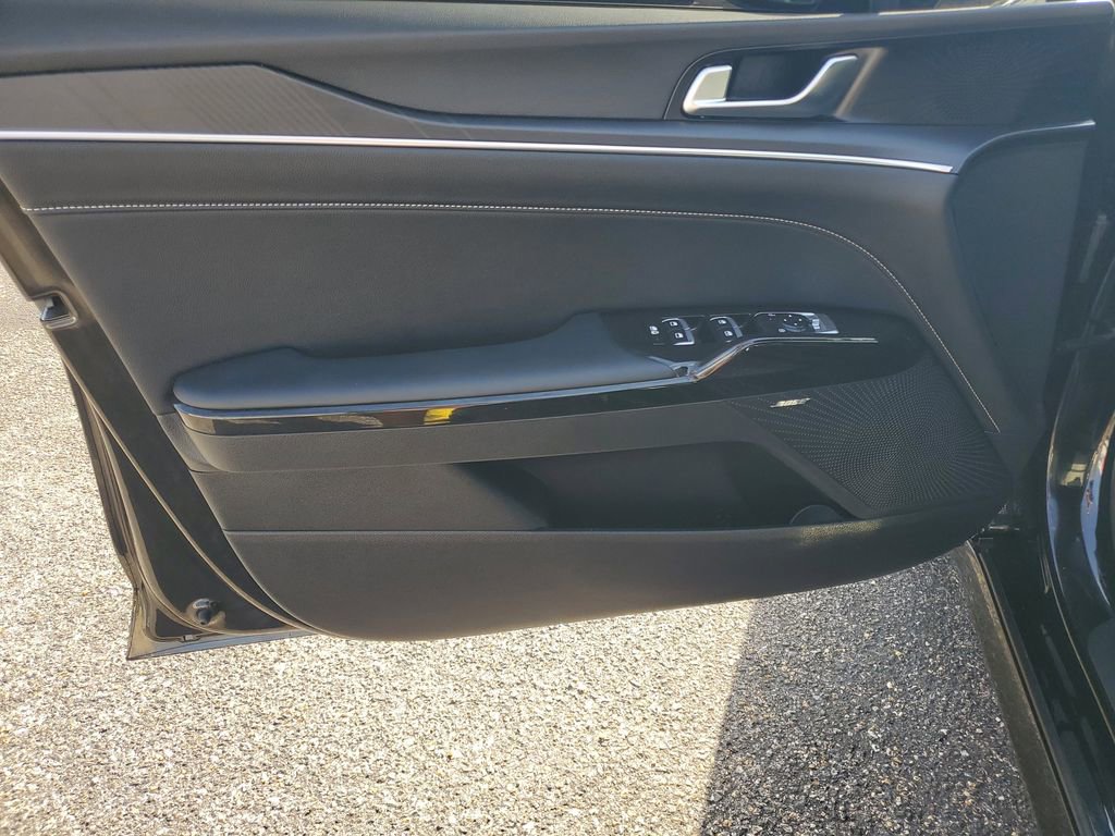 Used 2026 Kia K5 GT-Line w/ GT-Line Premium Package FWD image 8