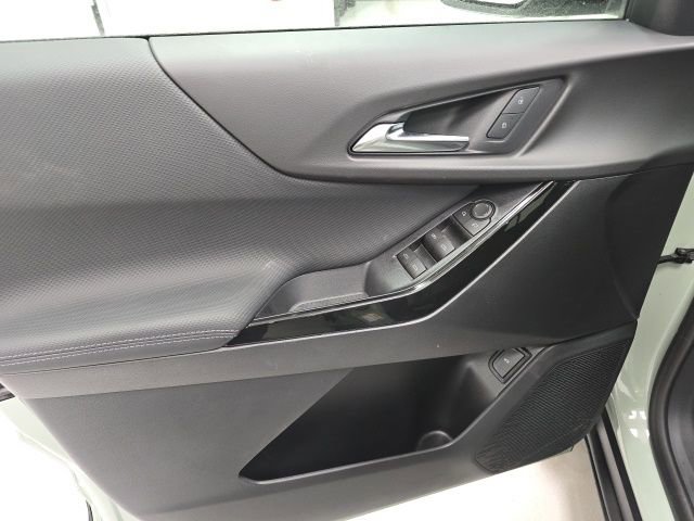 New 2026 Chevrolet Equinox LT w/ Convenience Package II image 20