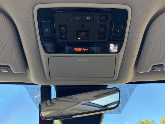 Used 2025 Toyota Grand Highlander AWD image 28