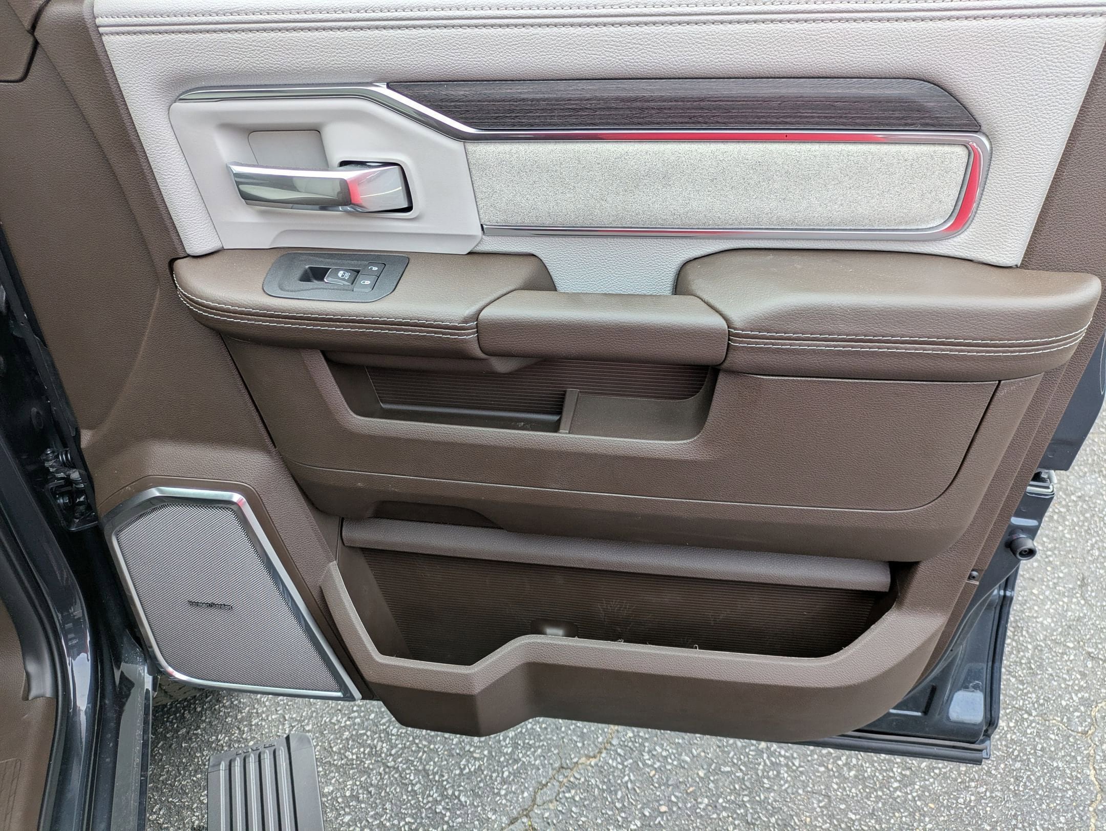 New 2026 RAM 2500 Laramie image 33