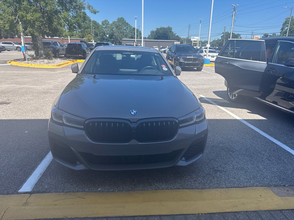 Used 2021 BMW M550i xDrive AWD/4WD image 2