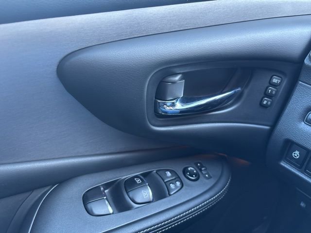 Used 2022 Nissan Murano SL image 14