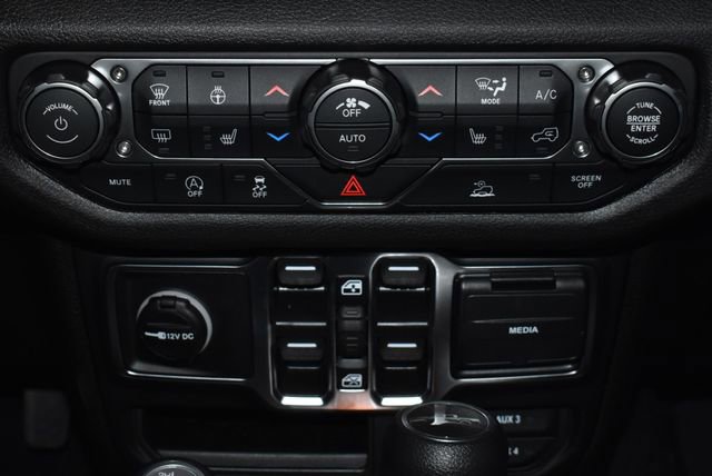 New 2026 Jeep Gladiator Sport image 14