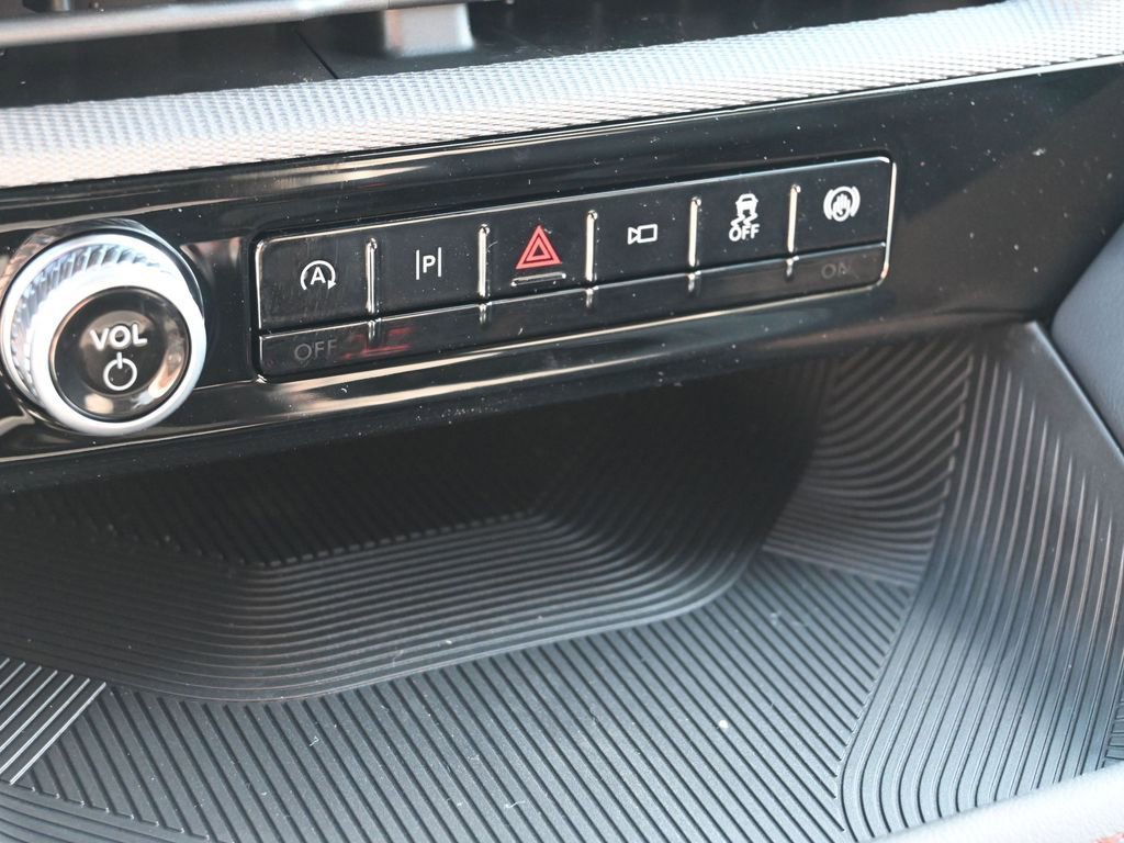 New 2026 Ford Explorer ST-Line w/ ST-Line Street Pack image 27