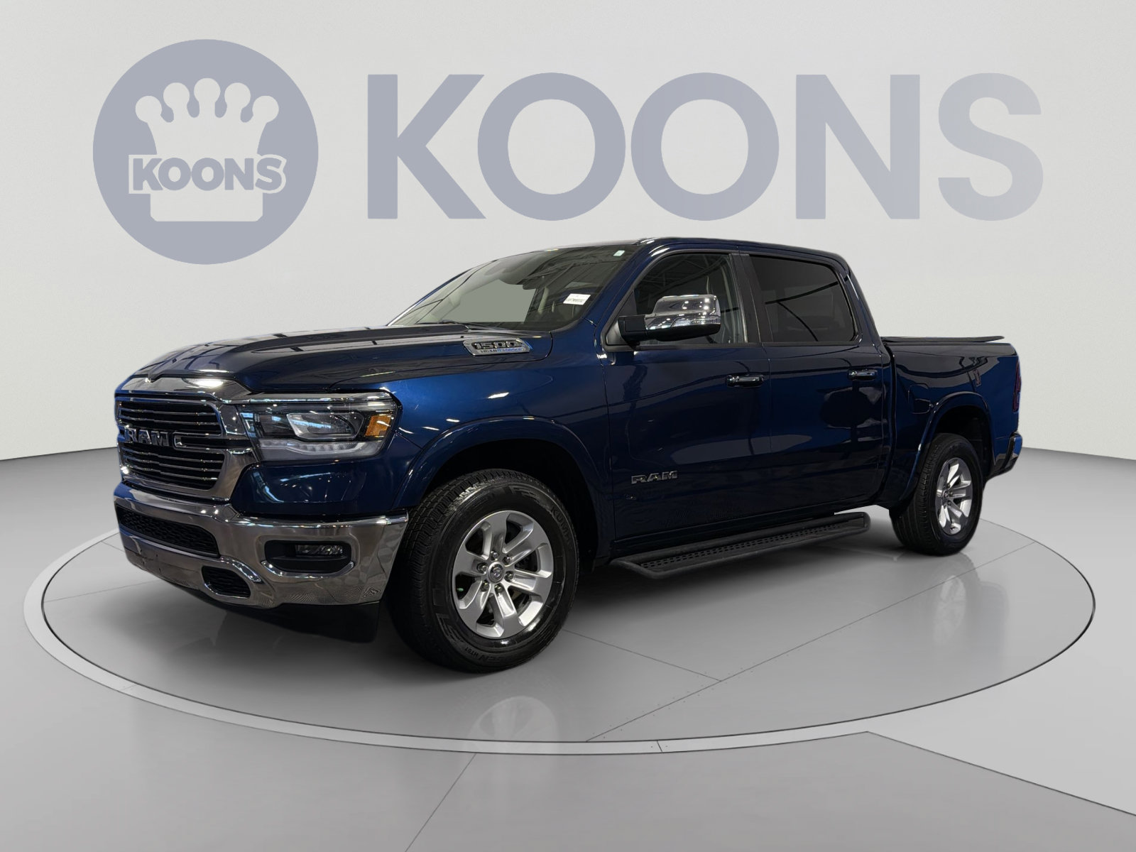 Used 2021 RAM 1500 Laramie AWD/4WD image 1