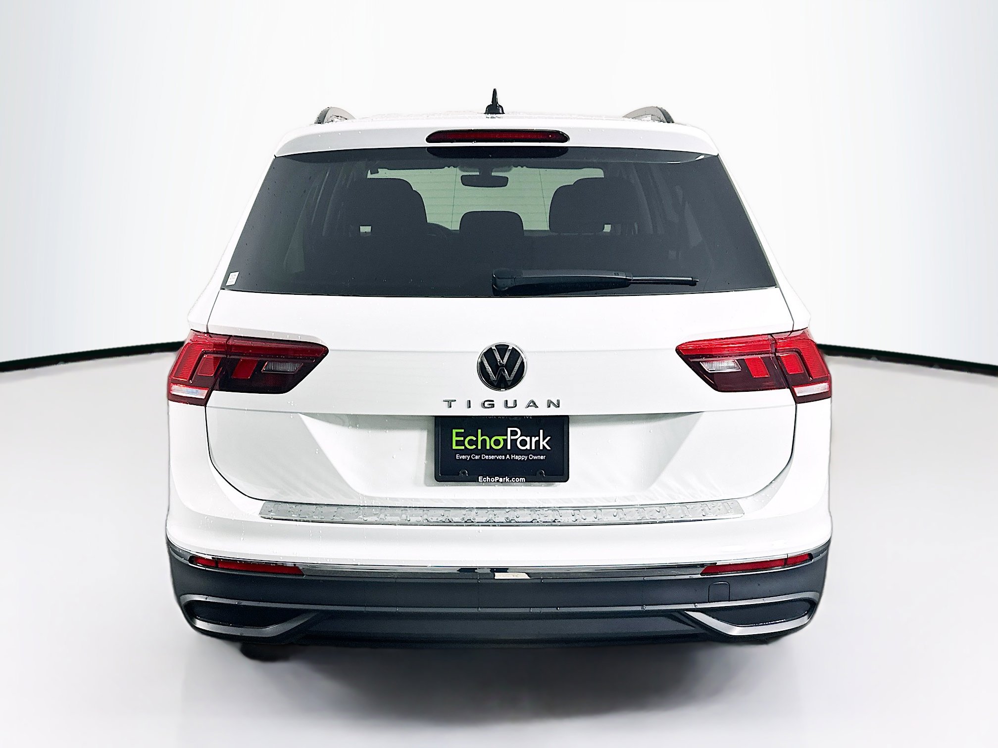 Used 2023 Volkswagen Tiguan S image 7