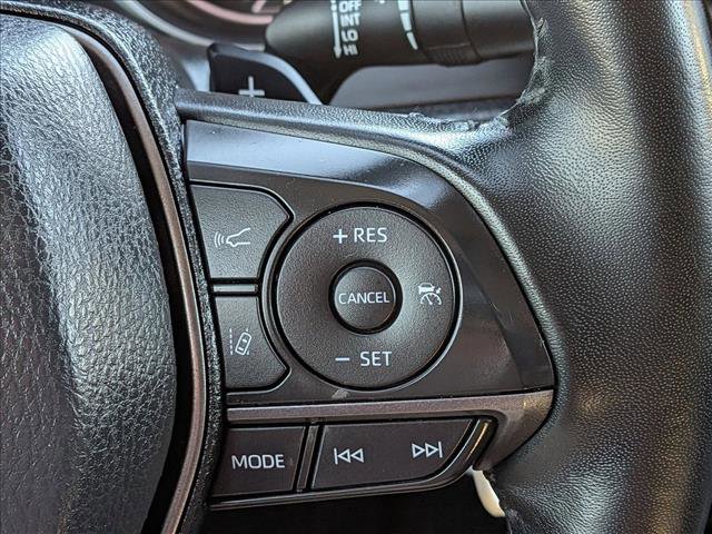 Used 2022 Toyota Camry SE image 15