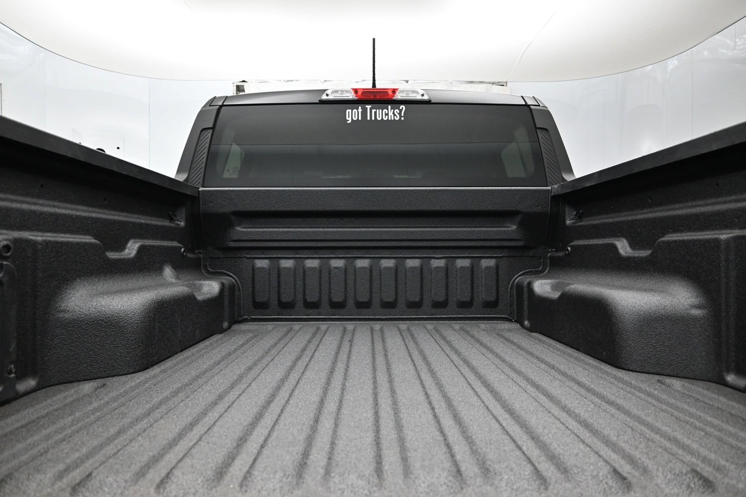 Used 2024 Ford Maverick XL FWD image 7