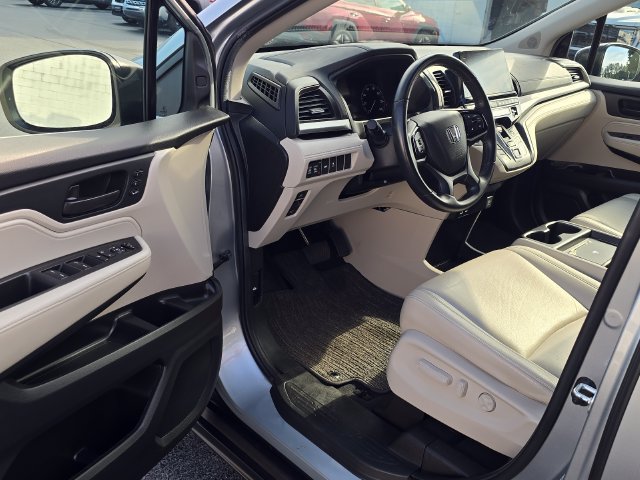 Used 2025 Honda Odyssey EX-L image 9