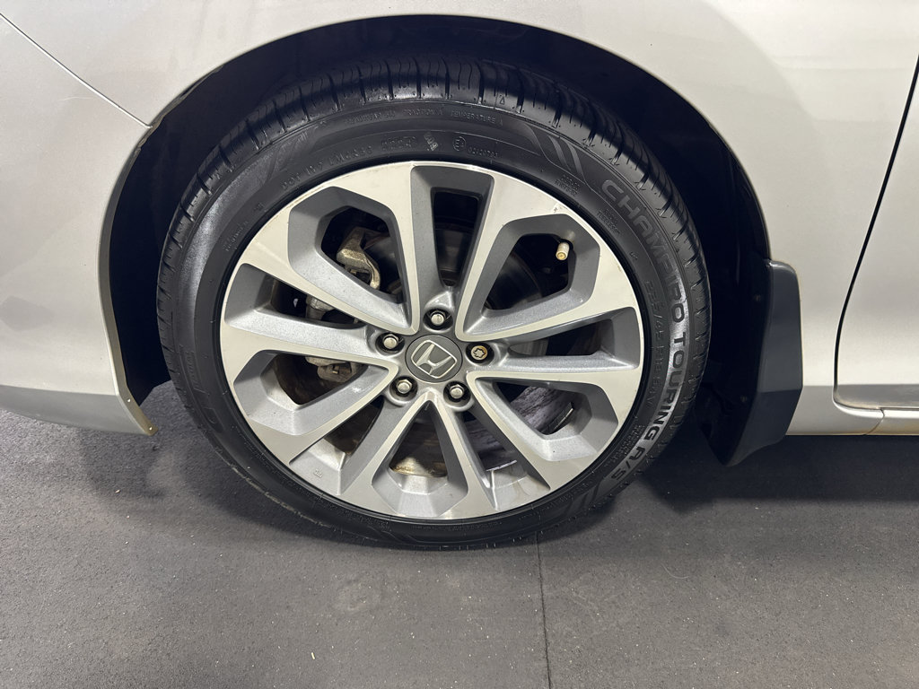 Used 2014 Honda Accord EX-L image 9