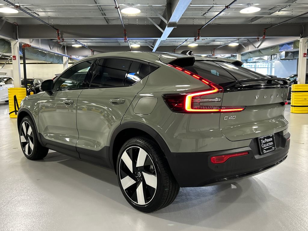 Certified 2024 Volvo C40 P8 Recharge Ultimate image 4