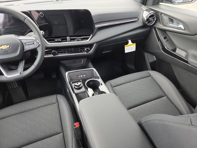 New 2026 Chevrolet Equinox LT w/ Convenience Package II image 32