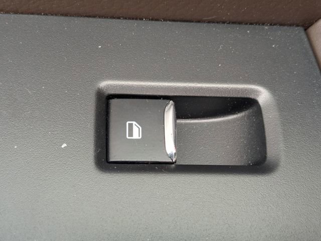 Used 2025 Ford F150 King Ranch w/ FX4 Off-Road Package image 27